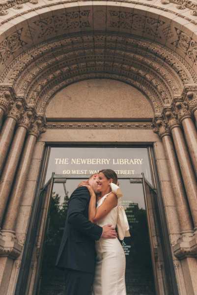 kate-and-patrick_newberry-library_chicago_17