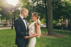 kate-and-patrick_newberry-library_chicago_16