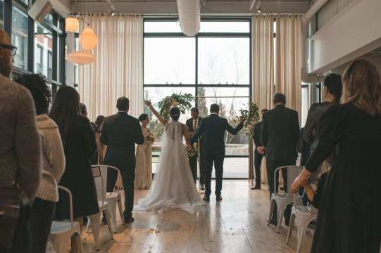 nathalie-and-andrei_greenhouse-loft_chicago_17