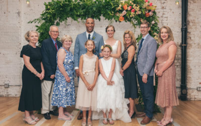 Tips for Stress-free Family Photos at Your Wedding