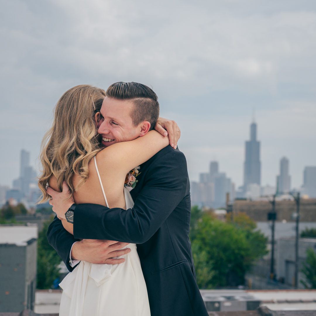Thara Photo Chicago Wedding Photographer Photography West Loop Olive Park Downtown West Loop